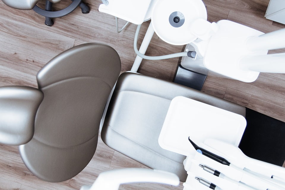 Kaip išsirinkti gerą odontologijos kliniką?